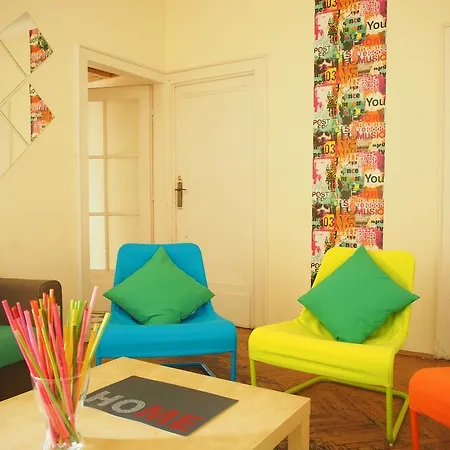 Color Sarego 24 מלון דירות